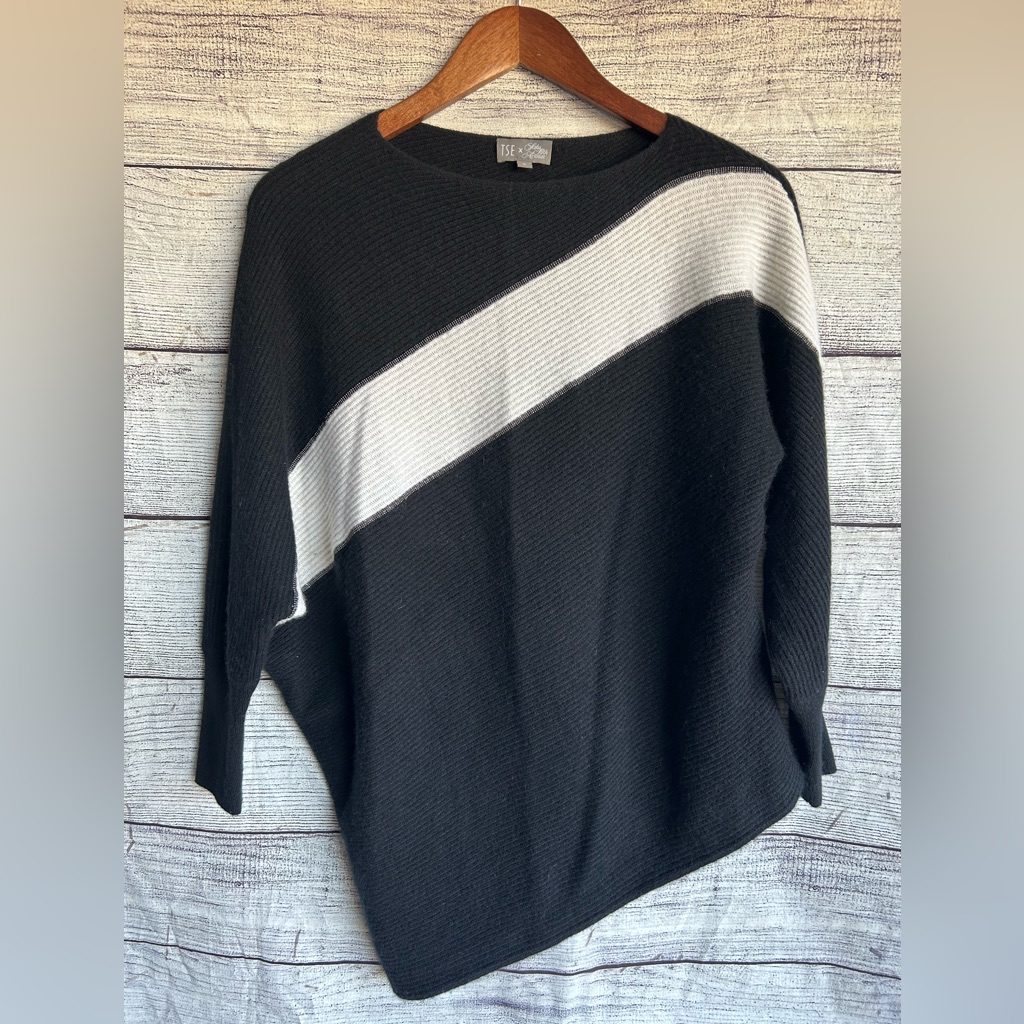 Tse X Saks Fifth Avenue 100% Cashmere Asymmetrical Sweater Size